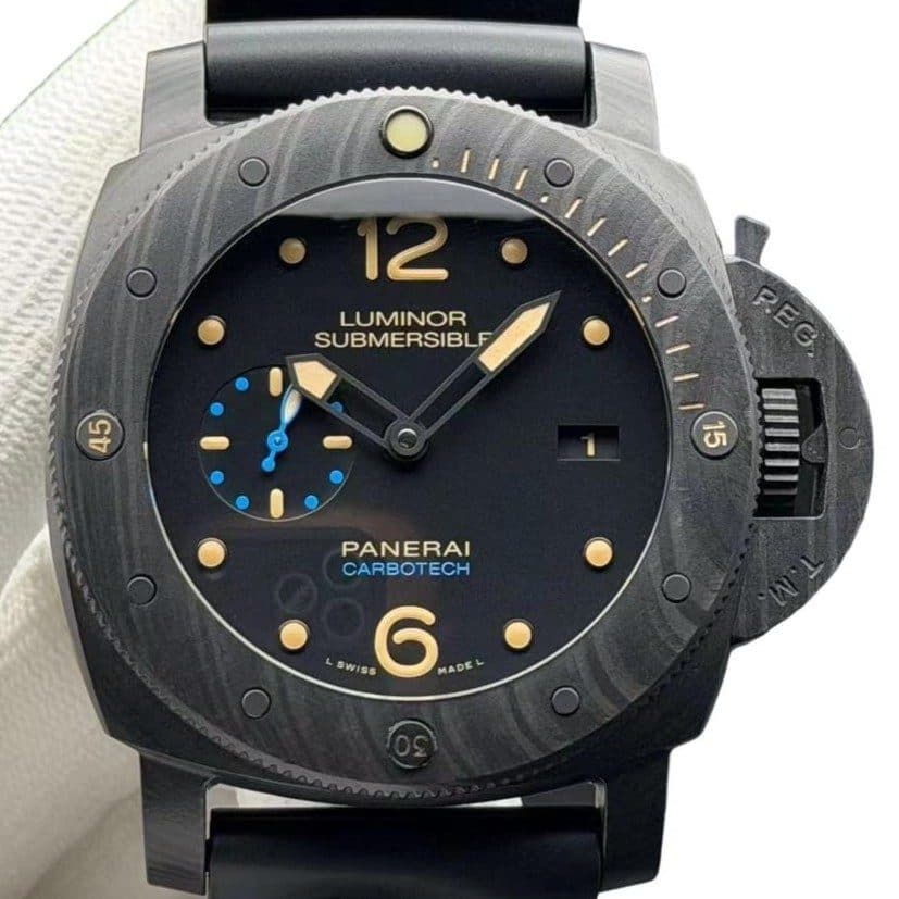 Panerai Luminor Submersible 47mm Carbotech Watch (PAM00616)